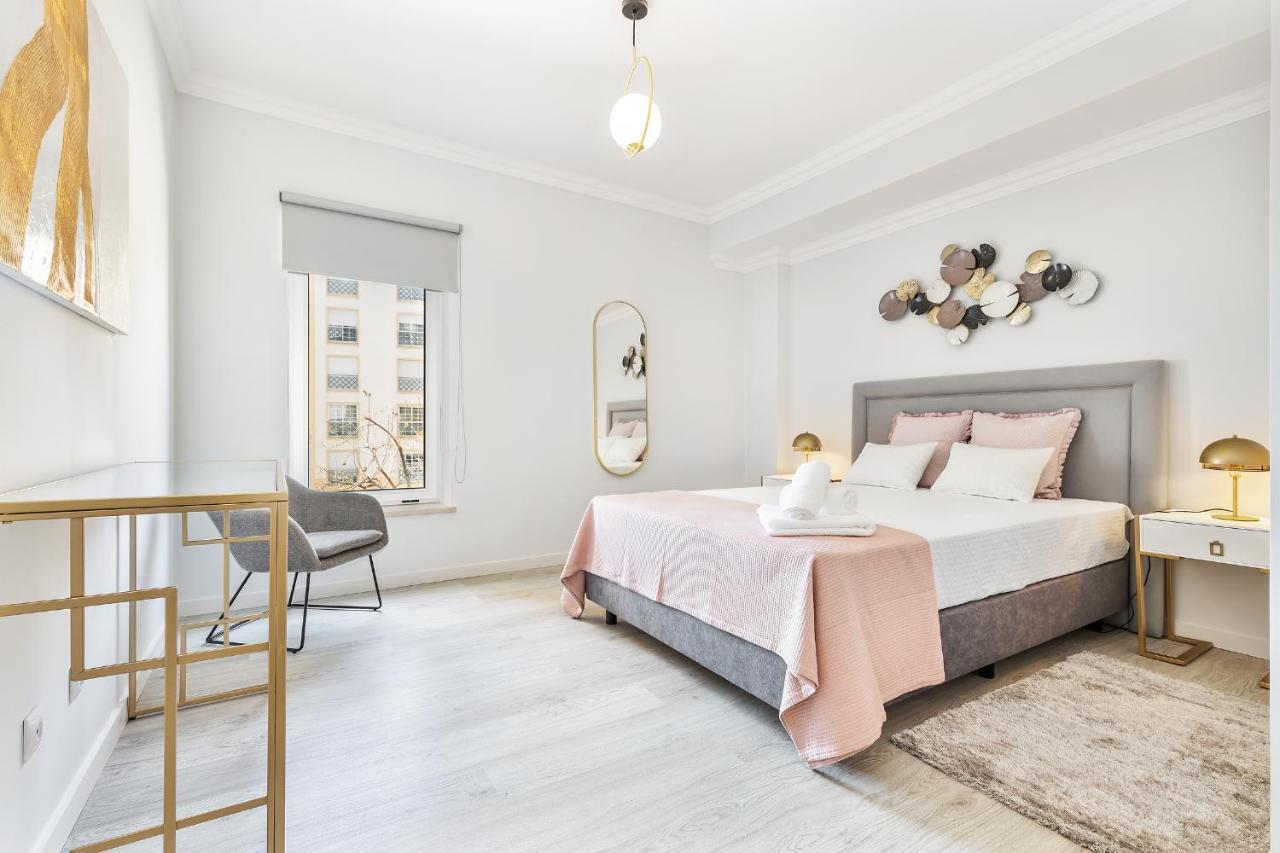 פארו Ria Mar Deluxe - City Center @Homesbyfc מראה חיצוני תמונה